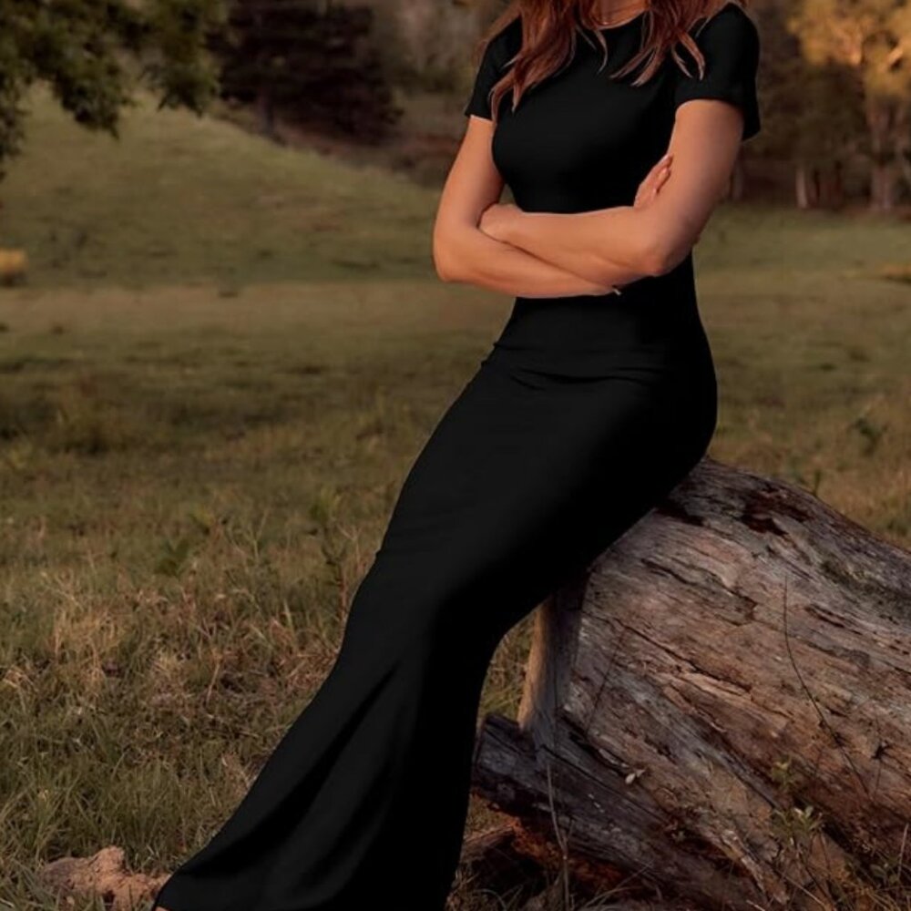 LOMON- Maxi, Ribbed, fishtail dress (Black)